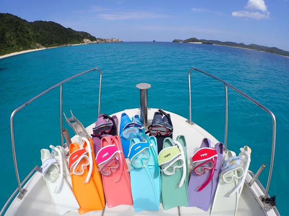 【ボートシュノーケル ｜約3時間】世界が恋する海・慶良間島諸島・阿嘉島でボートシュノーケル！2ポイント☆那覇から日帰りOK！レンタル器材無料☆写真データ（30枚以上）プレゼント！＜5歳～＞