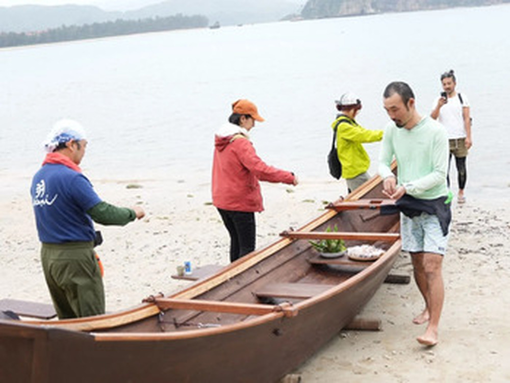西表島｜1組貸切・伝統木造帆船サバニ体験｜約3時間】「帆掛けサバニ