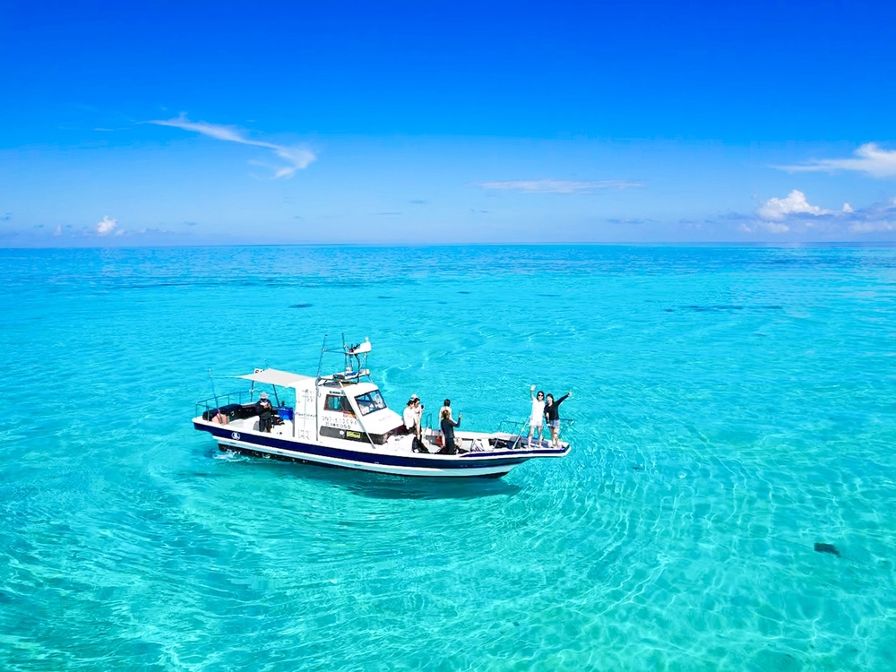 宮古島｜八重干瀬ボートツアー｜3時間】少人数制☆ドローン撮影・写真