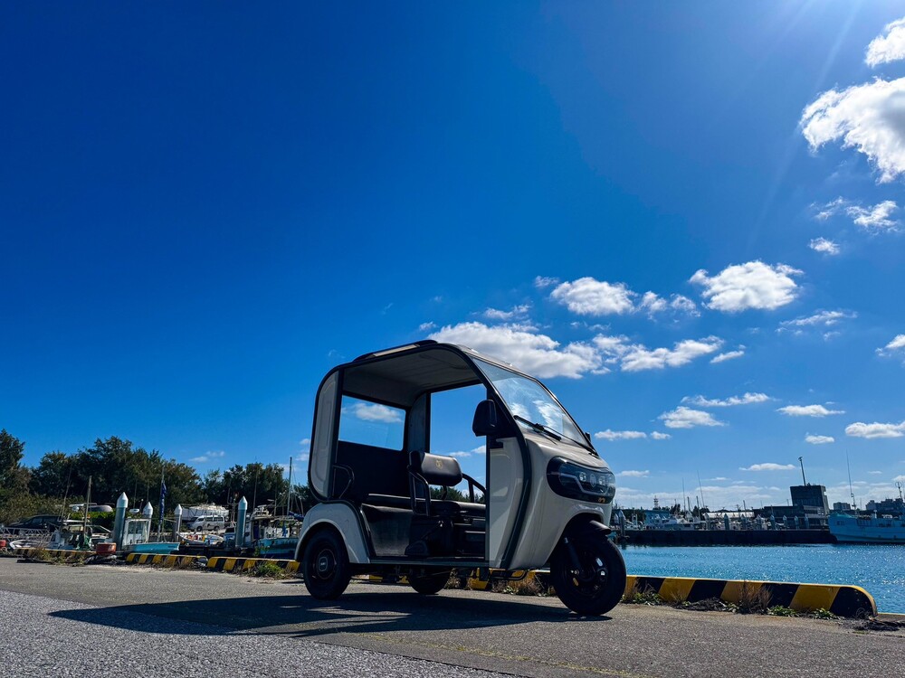 沖縄のレンタサイクル・電動自動車・乗り物ツアー等を予約｜沖縄離島