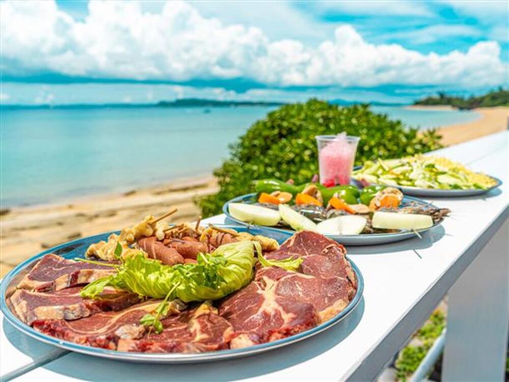 津堅島(うるま市)開催／約3時間】BBQ(往復乗船券付き)｜本島・うるま市