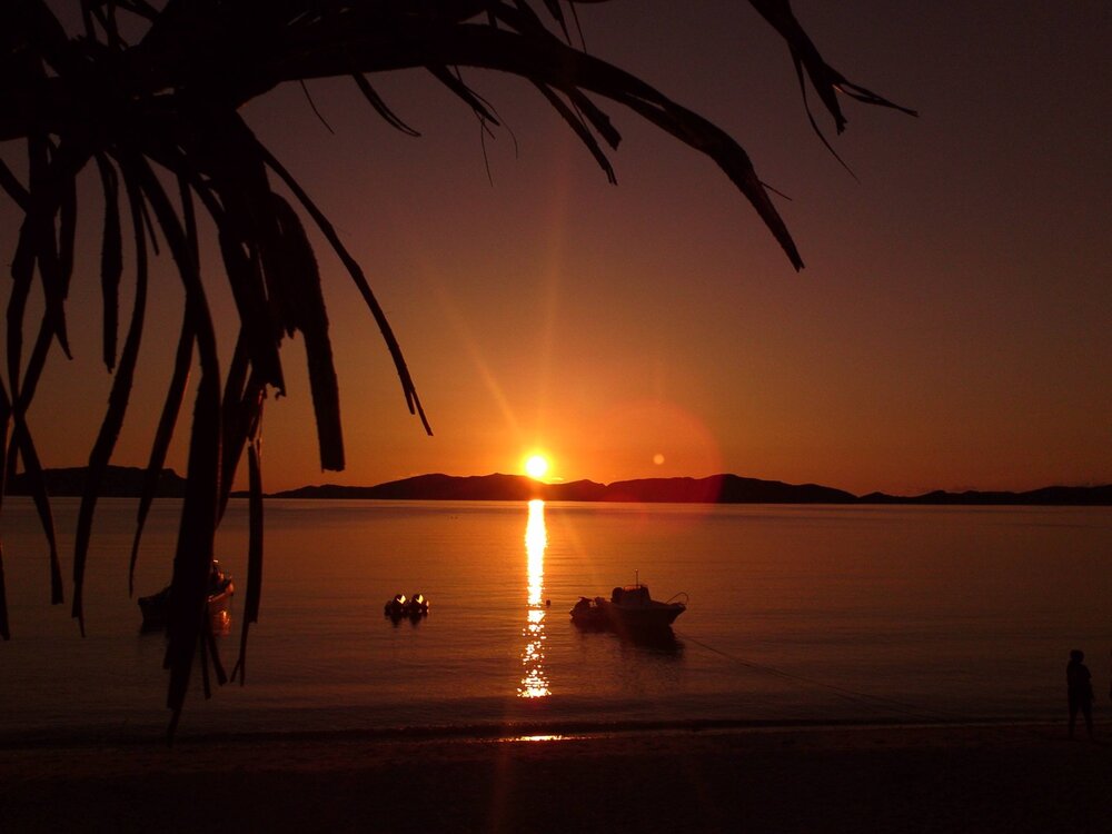 【サンセットe-Bike（電動アシスト付き自転車）ツアー｜約1時間コース】渡嘉敷島の夕焼け絶景ポイントへサイクリング！1日を締めくくろう♪！これが本当の離島の魅力！ 