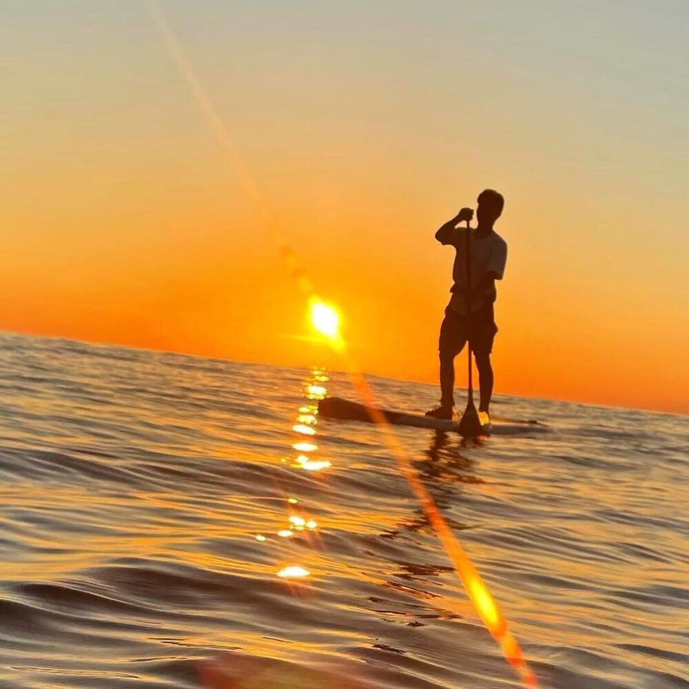 サンセットSUPツアー｜約2時間】座間味島で癒しと感動を！絶景ビーチに