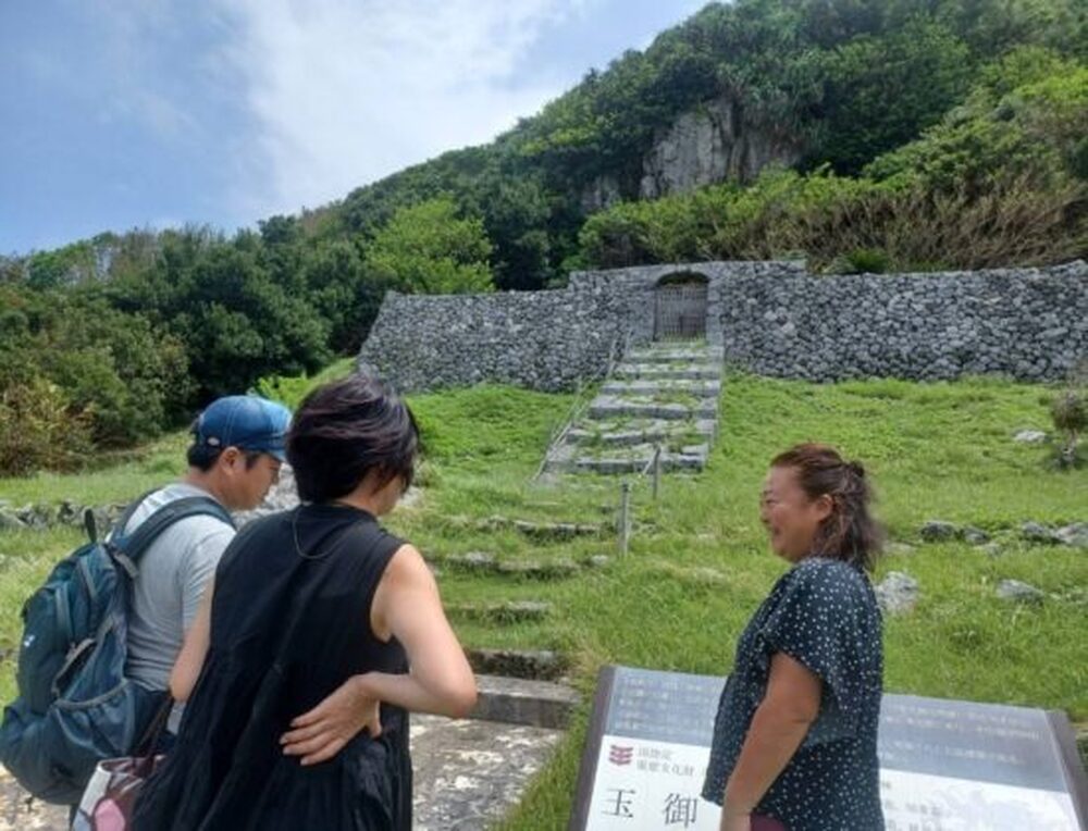 【伊是名島│島内巡り・民具作り・集落散策・お料理体験（1泊2日2食付き／1組限定）】しまたび限定プラン│これであなたも伊是名島マスター！公認観光コーディネーターと行く、伊是名島まるごとツアー♪