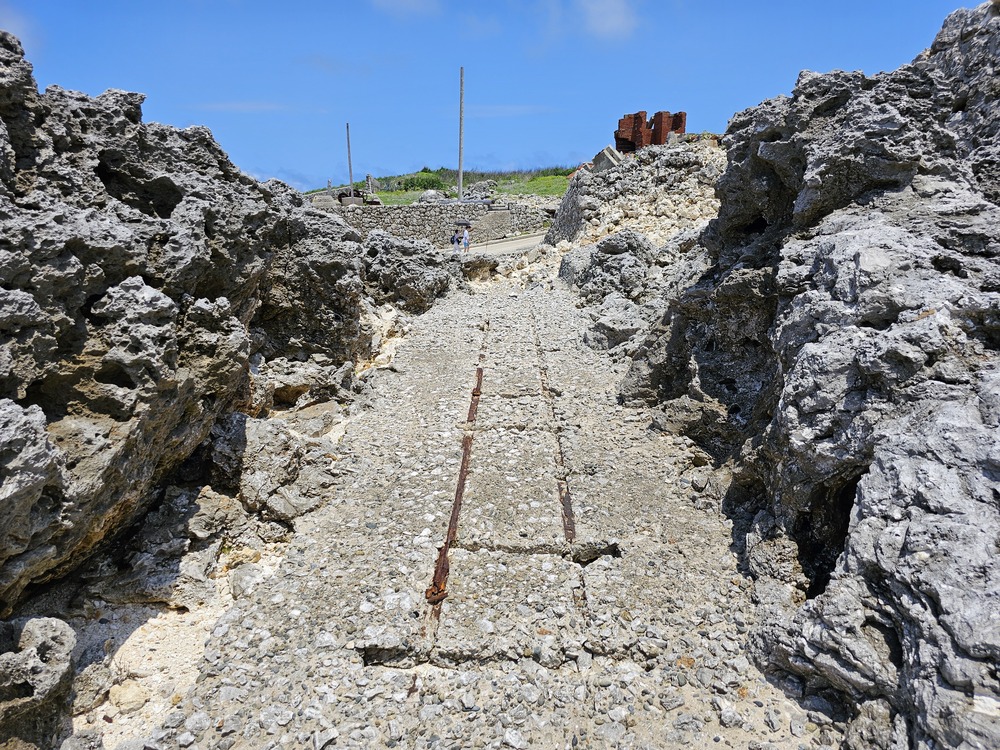 意外と知られていないトロッコ軌道の跡