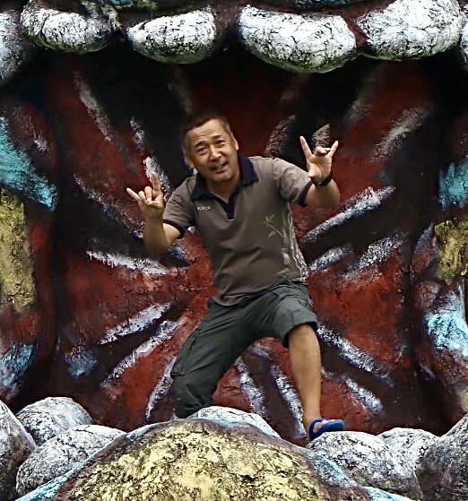 代表　成底寿雄（なりそこひさお）