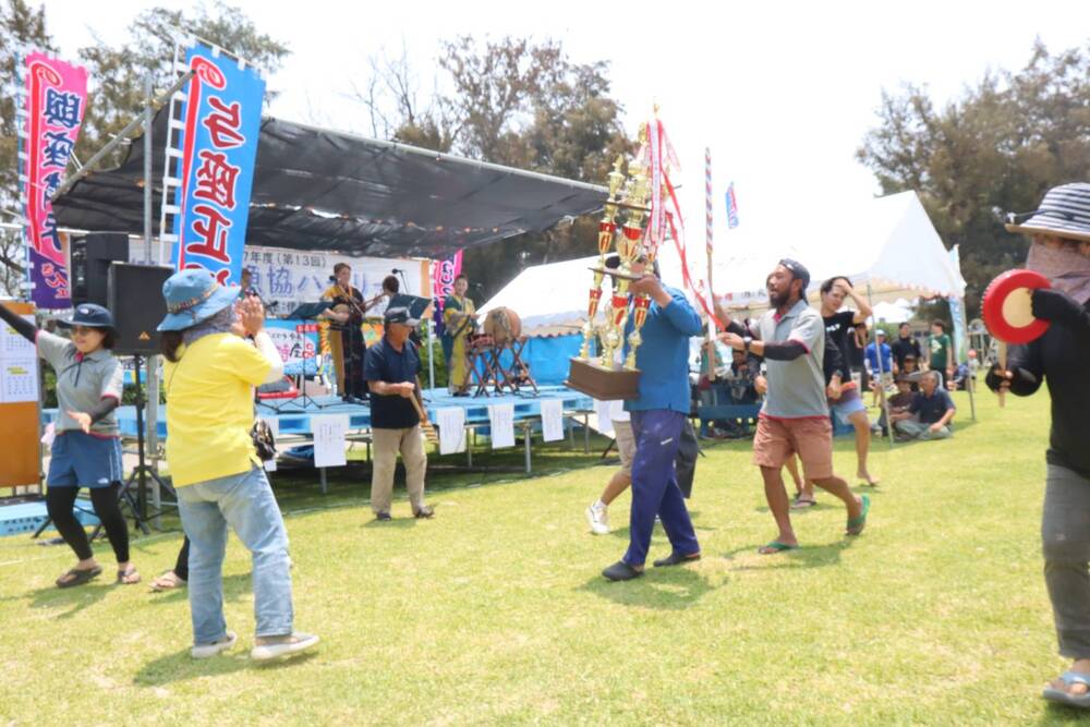 チームTシャツ＆いぜな島観光協会メンバーズフェイスタオルをプレゼント♪