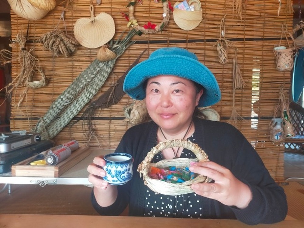 沖縄を感じる古民家で、美味しいお茶を飲みながらゆんたく（おしゃべり）しましょう～♪
伊是名島についても色々聞いてくださいね！