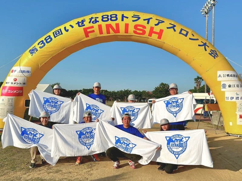 伊是名島の「第38回いぜな88トライアスロン大会」事務局サポートスタッフボランティアツアーの写真