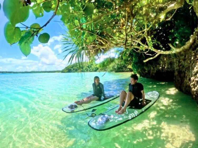 石垣島　川平湾　マリンアクティビティ　SUP　サップ