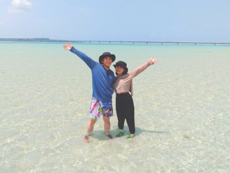 宮古島 ユニの浜 上陸 ツアー カップル