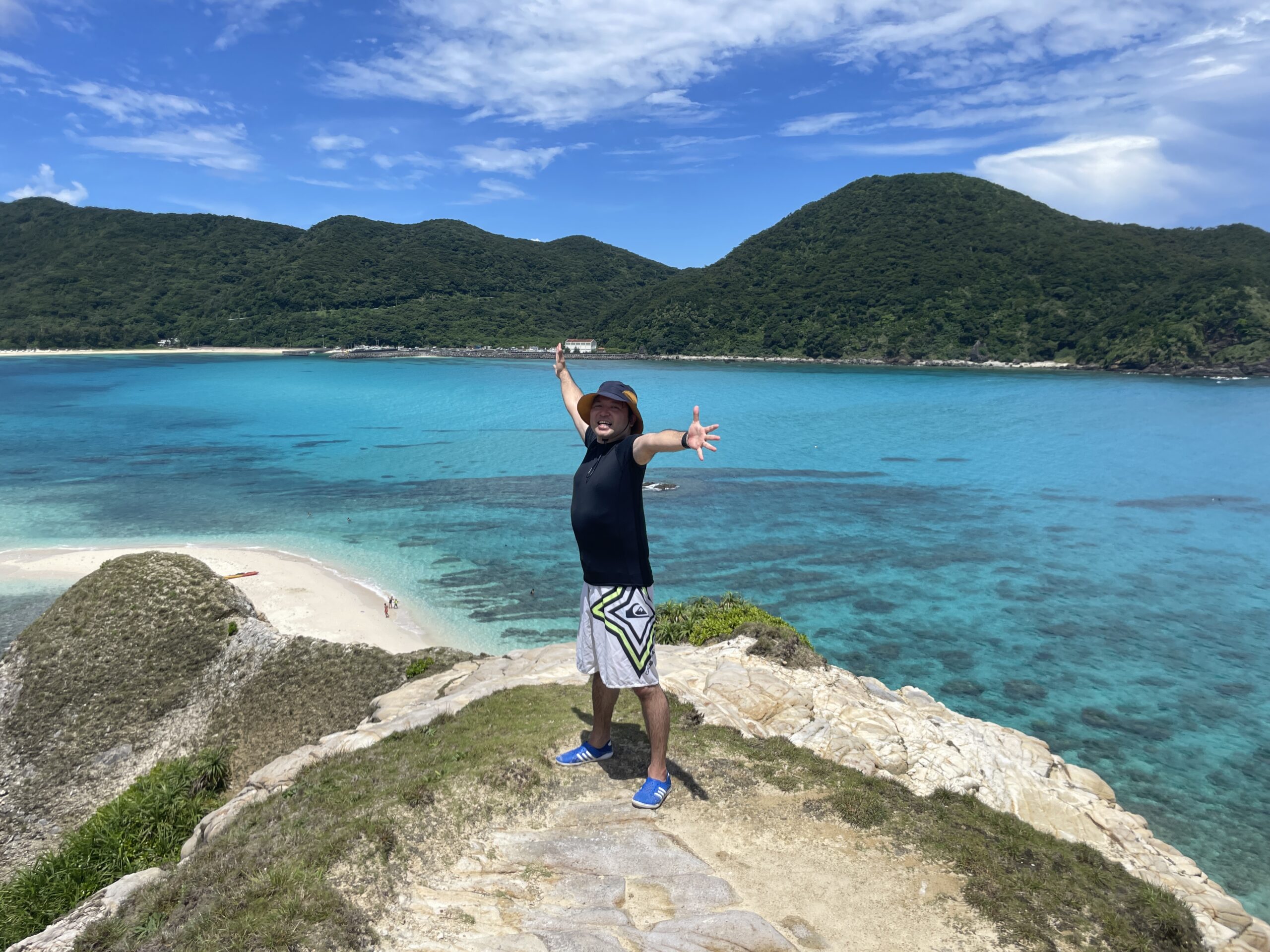 渡嘉敷島】アクティビティ体験！カヤックで無人島を目指し