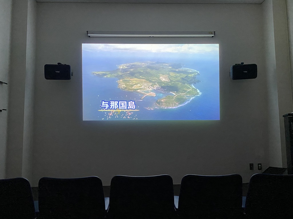 【与那国島】世界最大の蛾「ヨナグニサン」を見るならアヤミハビル館へ！ | しまたび｜沖縄の離島 アクティビティ＆体験予約・観光情報