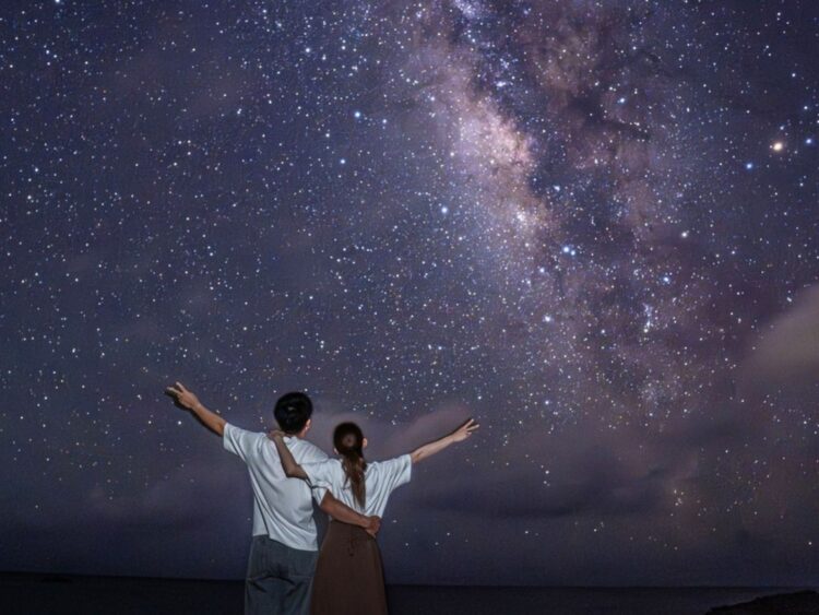 宮古島　星空　天の川　カップル