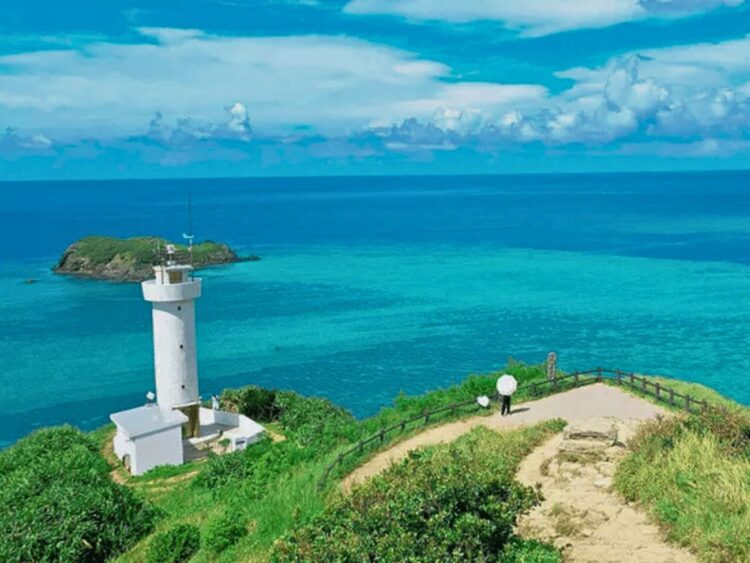 石垣島　平久保崎灯台