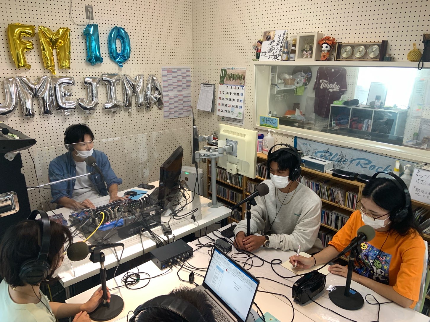 久米島】地元ラジオ局にゲスト出演♬現役大学生が久米島高校の生徒さん