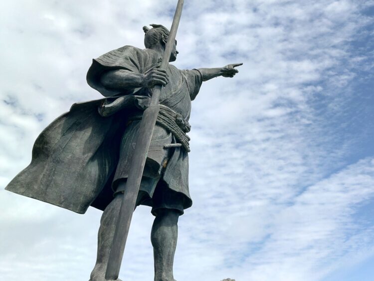 伊是名島　尚円王